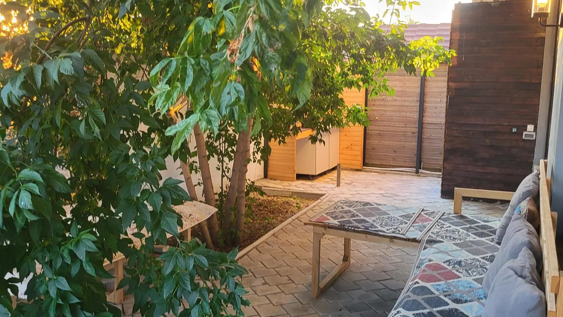 Apartament Elegant Cu Terasa Bukurešť 0*,